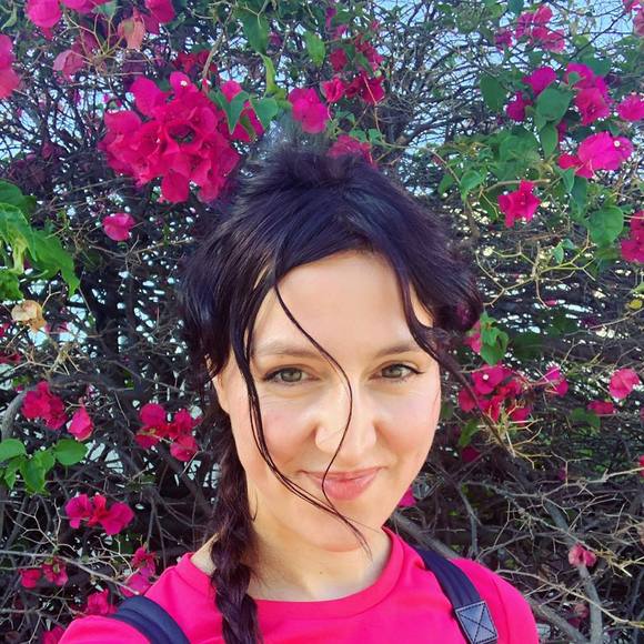 Meet your Posher, Jenny - Picture 1 of 1